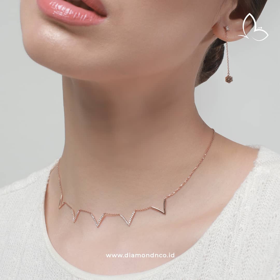 kalung berlian kalung berlian