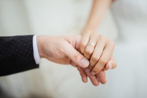 Calon Pengantin Wajib Tahu, Segini Lho Biaya yang Dikeluarkan untuk Cincin Nikah Calon Pengantin Wajib Tahu, Segini Lho Biaya yang Dikeluarkan untuk Cincin Nikah