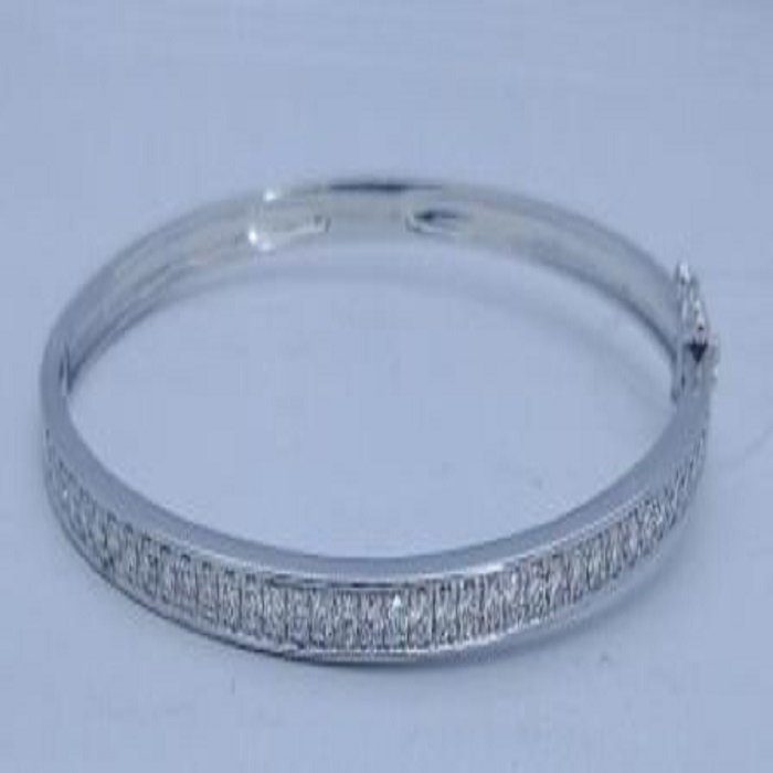 Diamond Bangle DGKF0267