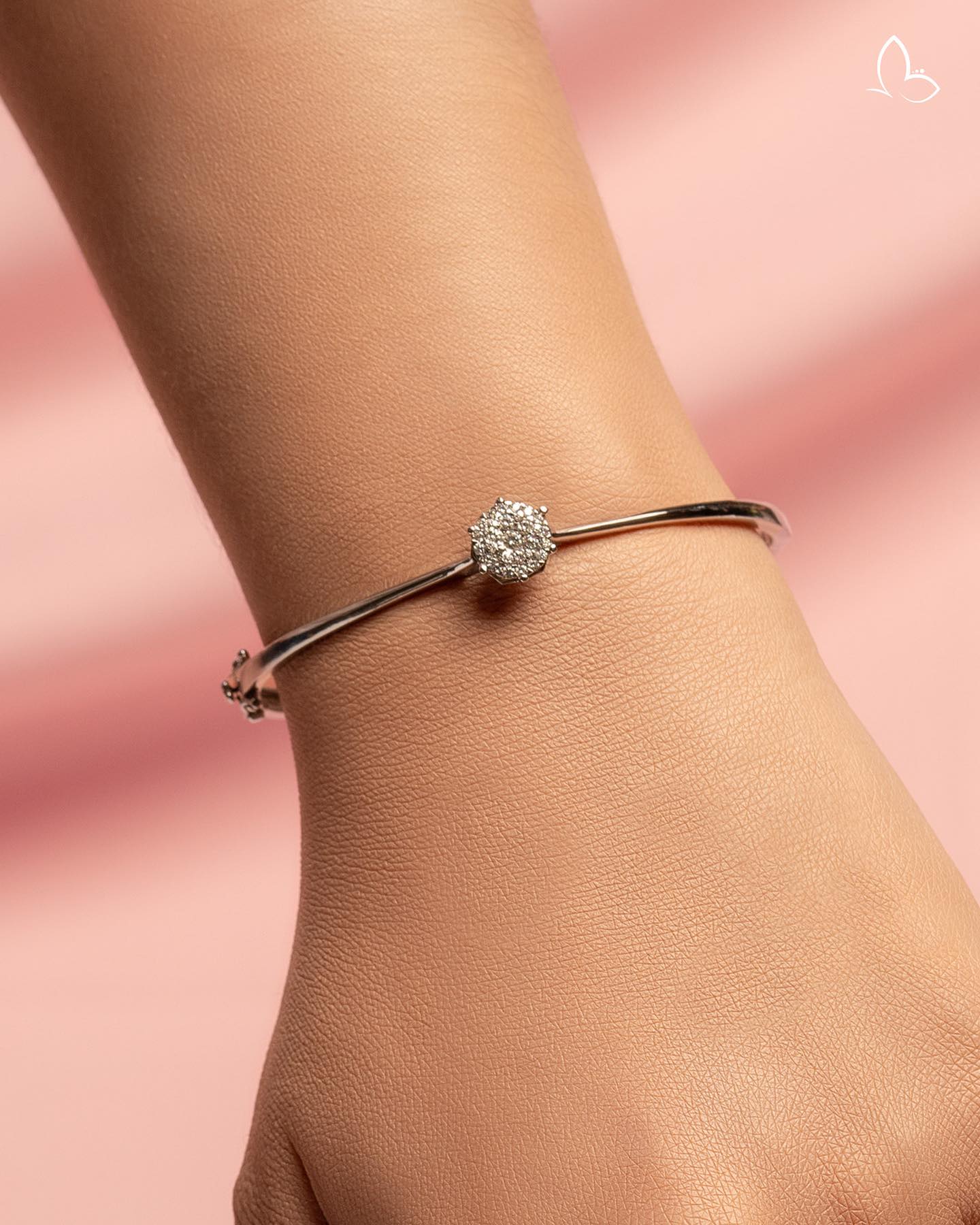 model gelang berlian terbaru