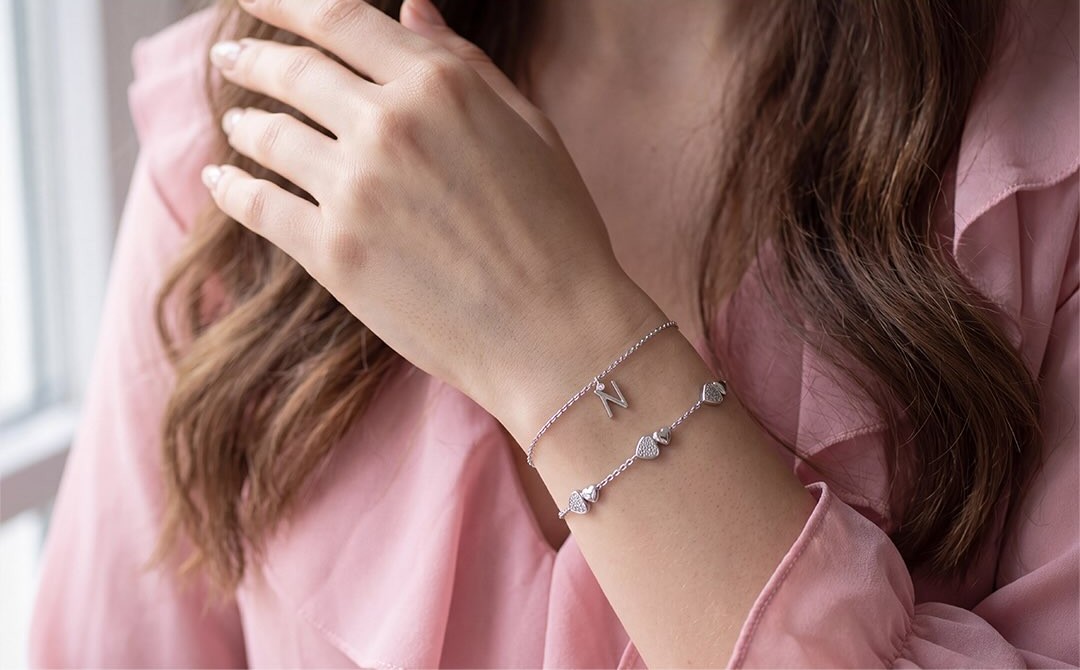 rekomendasi gelang berlian wanita, gelang berlian, model gelang berlian wanita, 