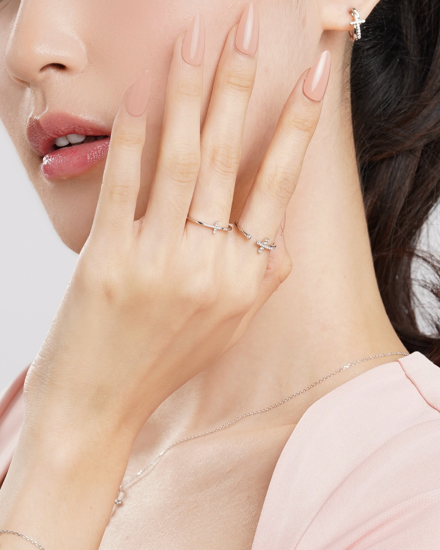 Hadiah perhiasan di Natal untuk teman