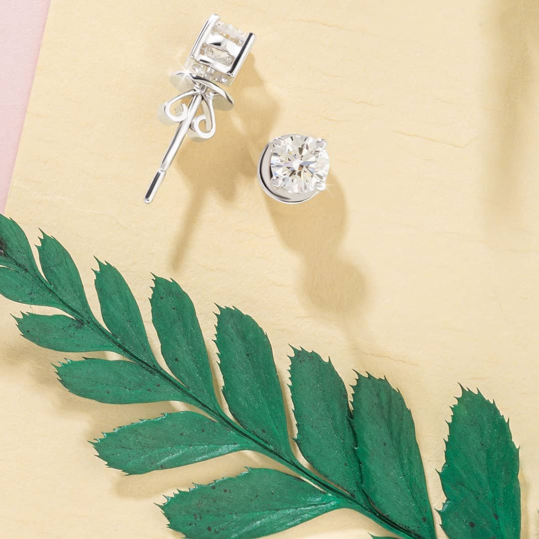 model anting berlian terbaru model anting berlian terbaru